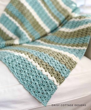 Easy Lap Blanket Crochet Pattern | Pattynewhouse | Copy Me That