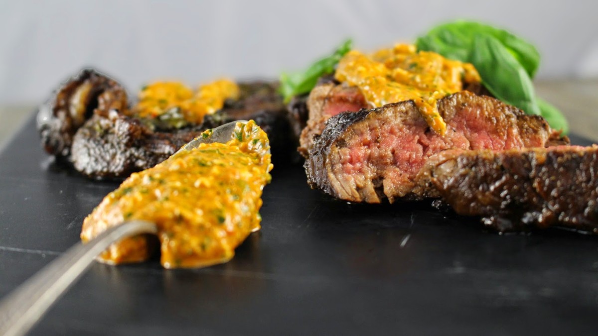 Balsamic and Basil Marinated Steak with Roasted Red Pepper Pesto ...