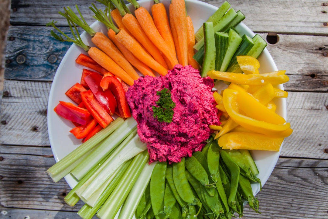 Beetroot Hummus and Veggie Sticks | contactsharon | Copy Me That