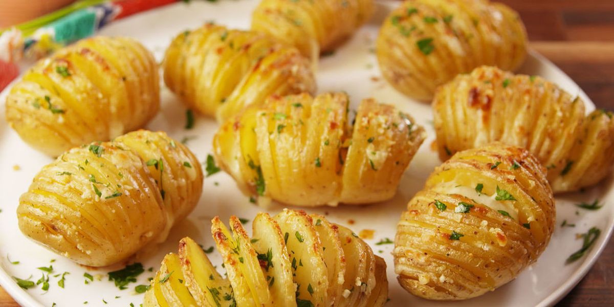 Cheesy Garlic Butter Potatoes | Yes Jacob, Yes! | Copy Me That