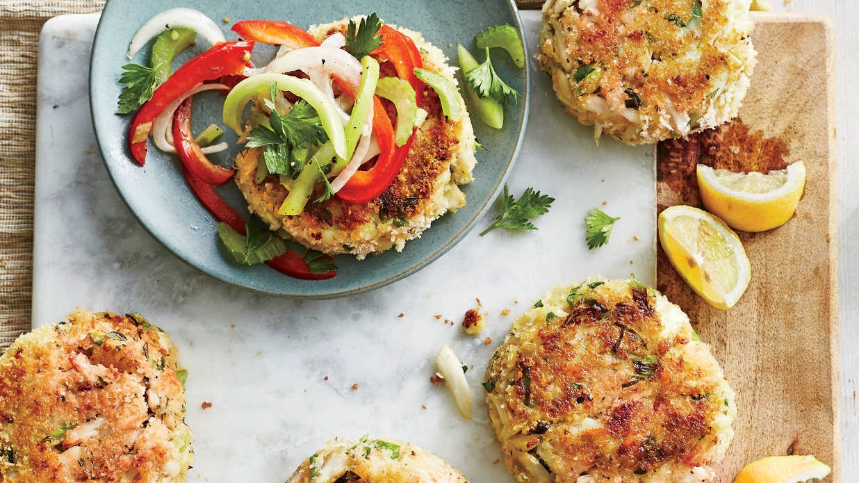 Best-Ever Crab Cakes with Green Tomato Slaw | sat | Copy Me That