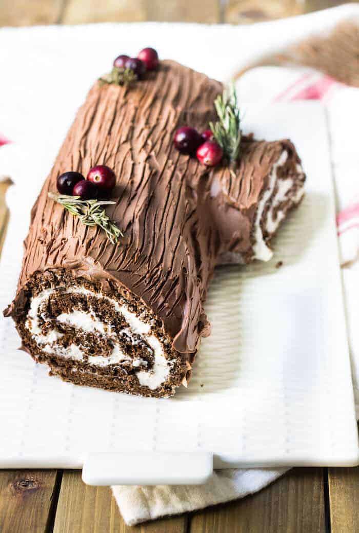 https://cdn.copymethat.com/media/orig_buche_de_noel_recipe_yule_log_cake_20231221072553897669bfrzz.jpg