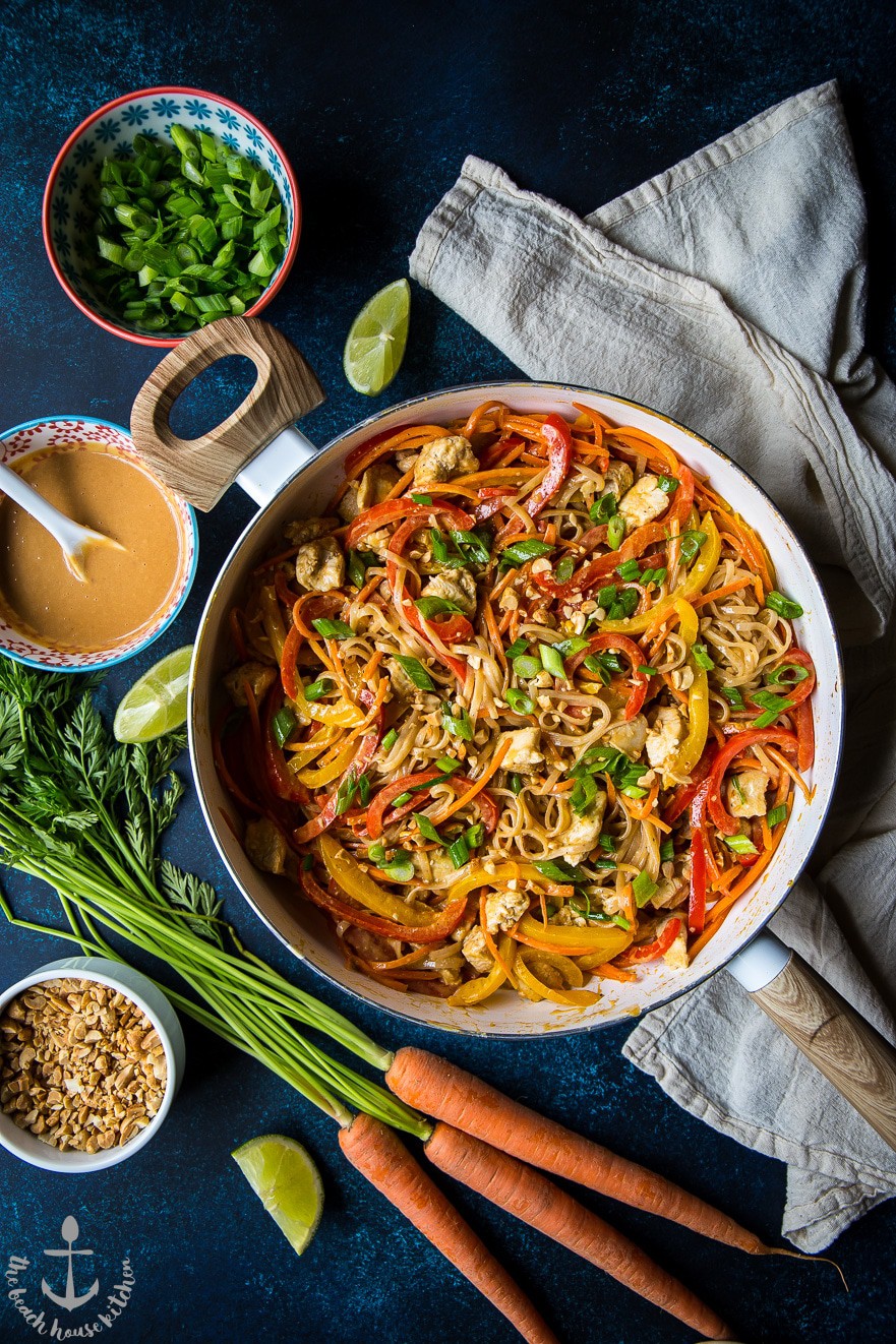 Chicken Noodle Stir-Fry with Spicy Thai Peanut Sauce ...