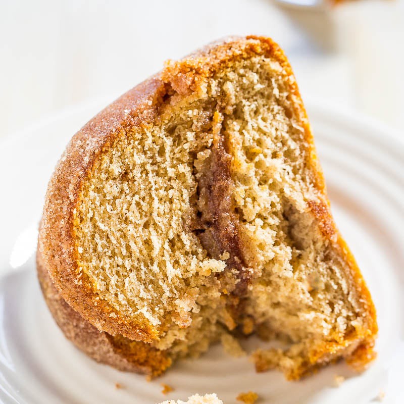 Cinnamon sugar bundt cake (in my snazzy new DRAGON pan) : r/Baking