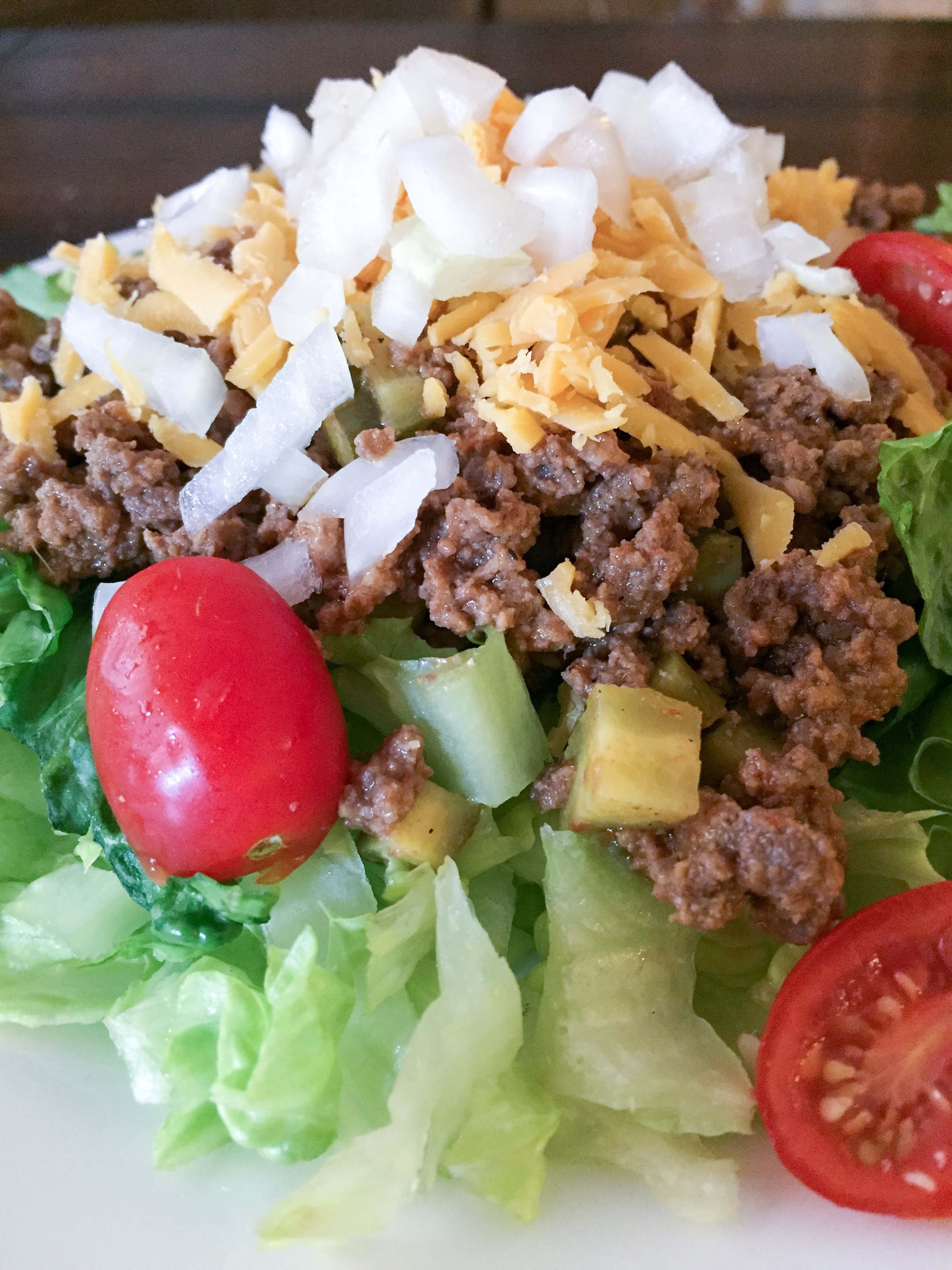 Easy Low Carb Cheeseburger Salad {Thm-S} | Belle Salisbury | Copy Me That