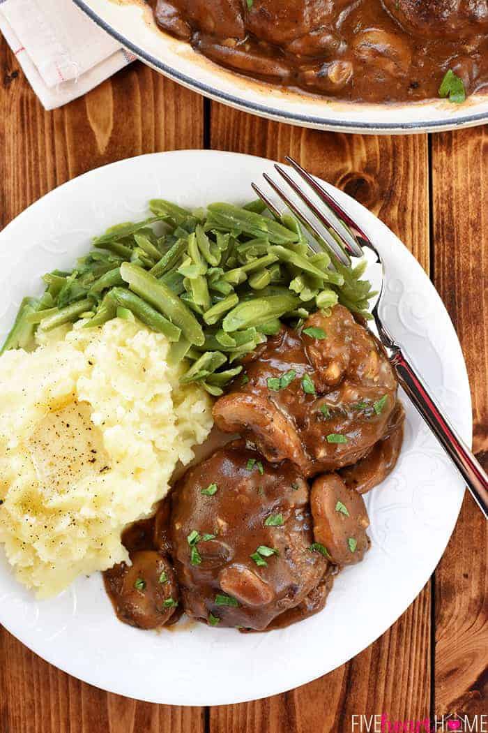 easy-beef-patties-with-mushroom-gravy-kemiz-copy-me-that