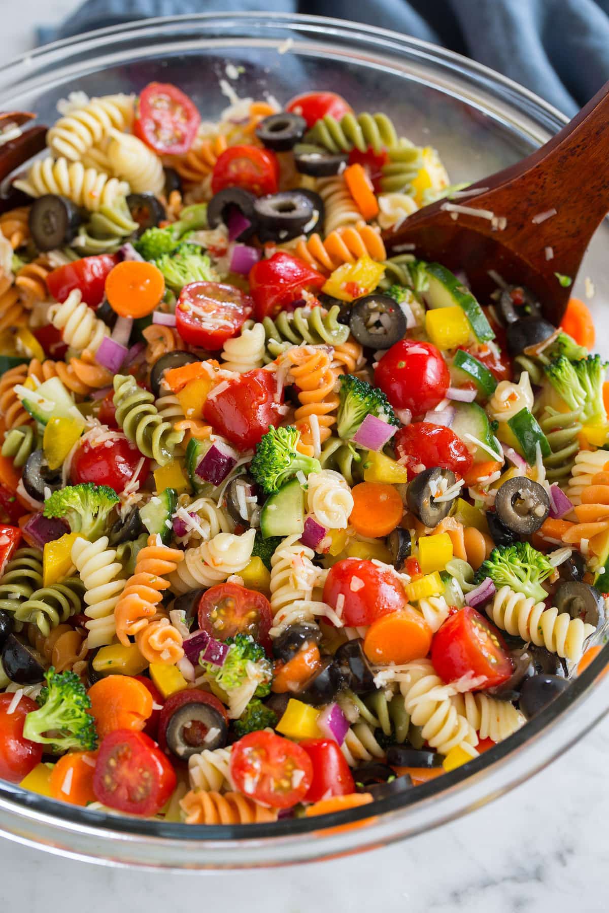 Easy Pasta Salad Recipe (The Best!) | Marietjie | Copy Me That