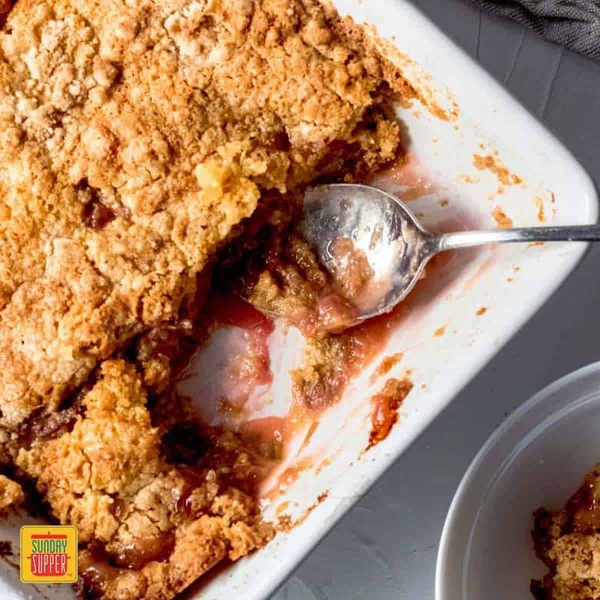 Easy Rhubarb Dump Cake Diane VandenPlas Copy Me That