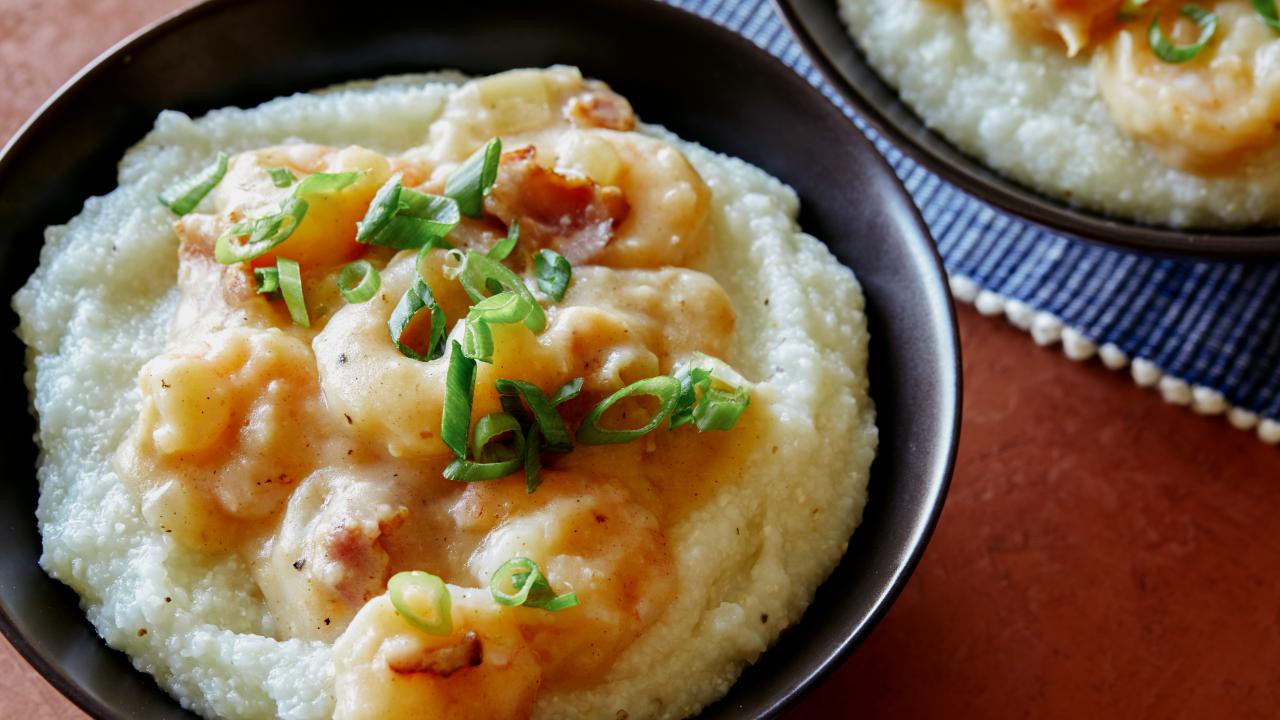 Kardea's Gullah Style Shrimp And Grits | K-Lo | Copy Me That