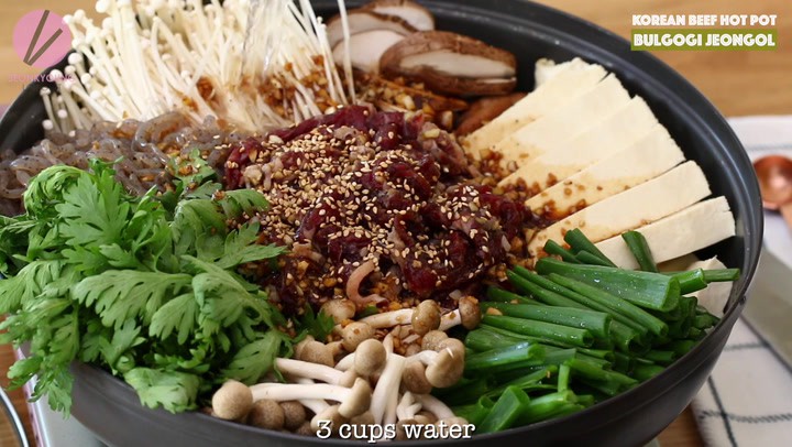 Korean Beef Bulgogi Hot Pot (Bulgogi Jeongol)