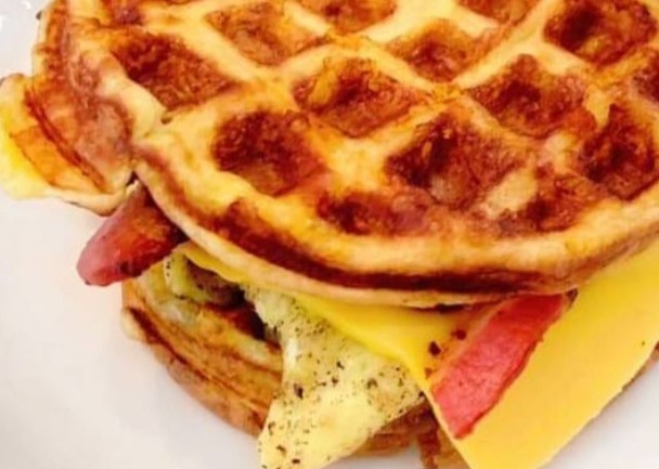 Keto Copy Cat McGriddle Using a Paffle Chaffle • Blogging Mom of 4