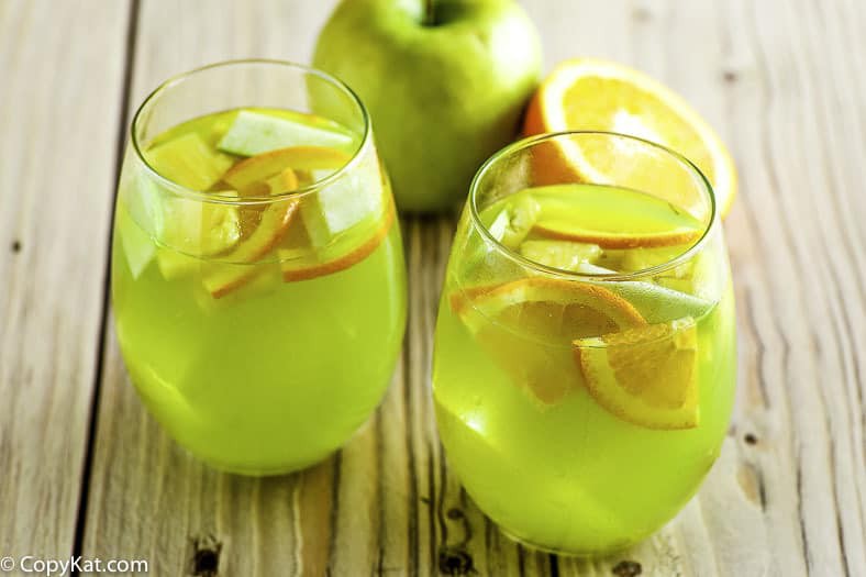 https://cdn.copymethat.com/media/orig_olive_garden_green_apple_sangria_20191215044420008675omyjy.jpg