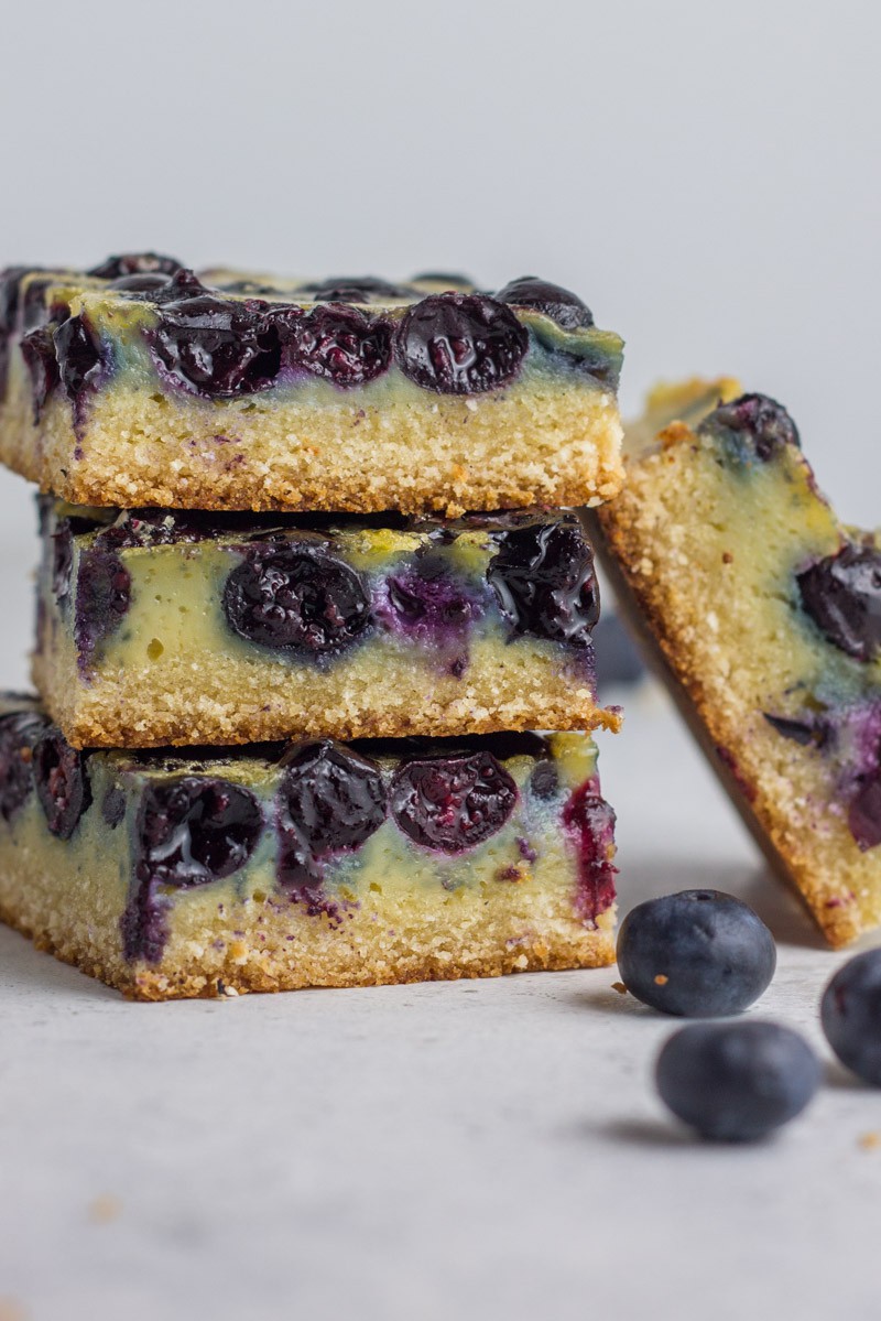 Paleo Blueberry Custard Pie Bars | Barbara Seaholm Antonetti | Copy Me That