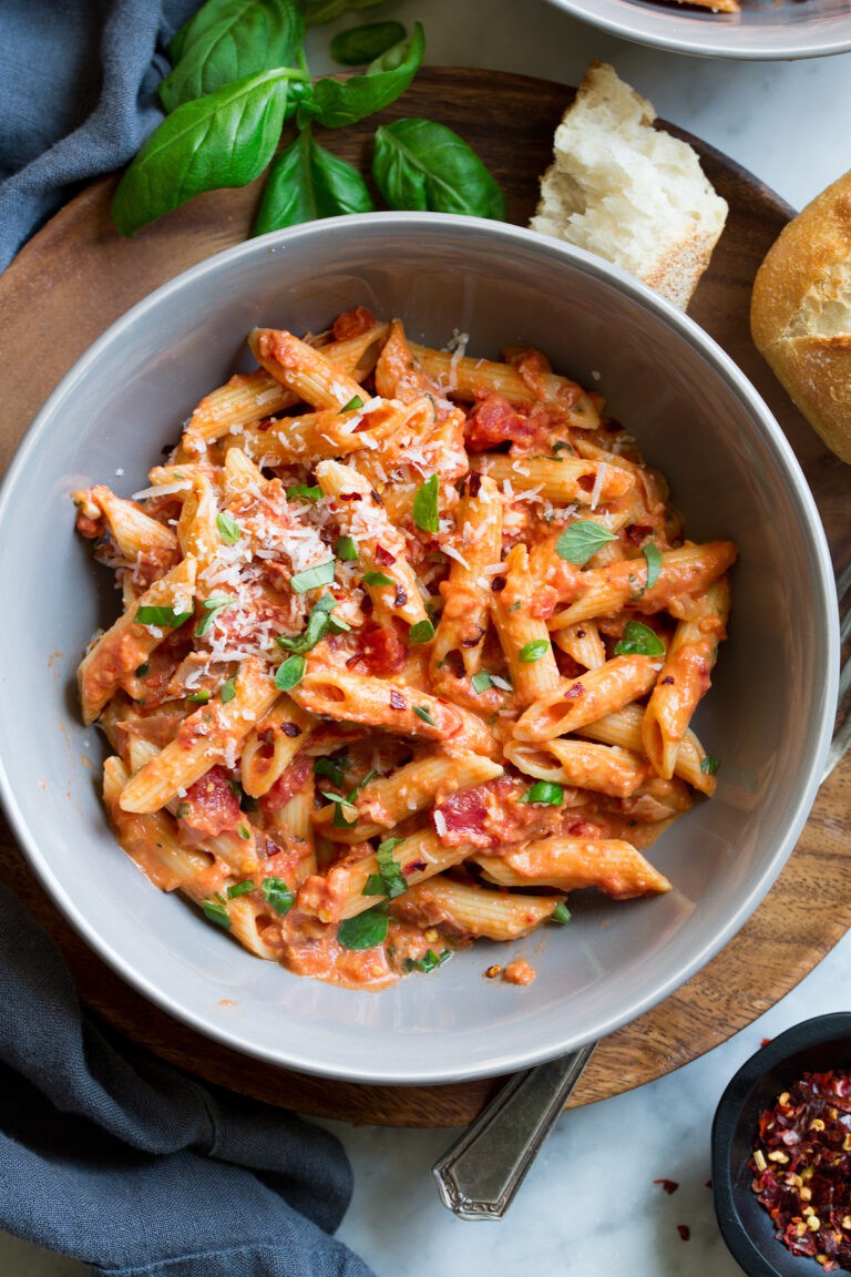 Penne Alla Vodka (Best Vodka Sauce!) Diane VandenPlas Copy Me That