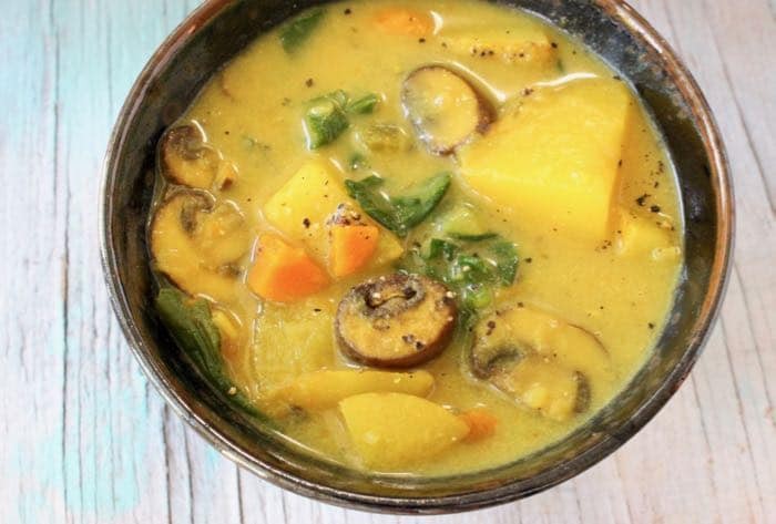 Potato Mushroom Soup Recipe (Vegan) | Mariely's Recipes | Copy Me That