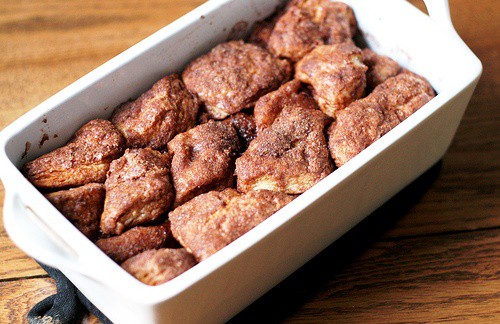 Easy Monkey Bread - only 1 can of biscuits | Bonnielj ...