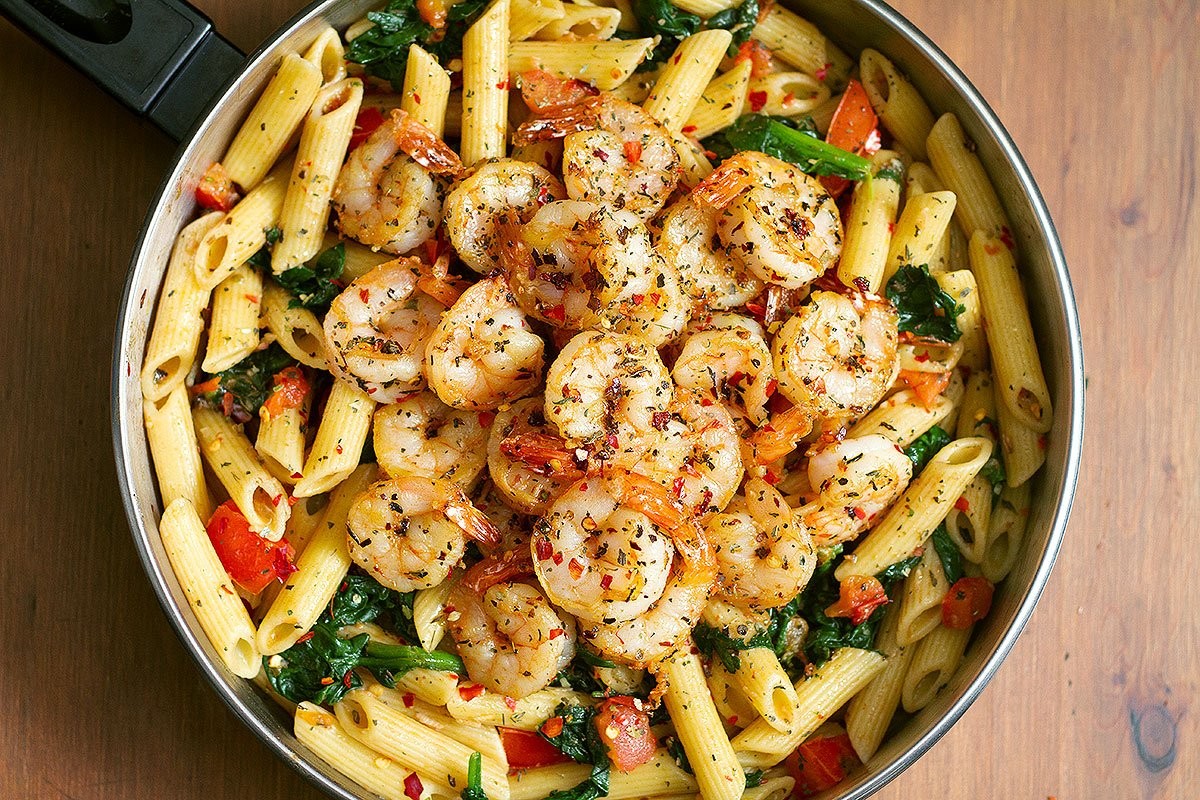 Shrimp Pasta Recipe with Tomato and Spinach | Kelly Killeen Talele