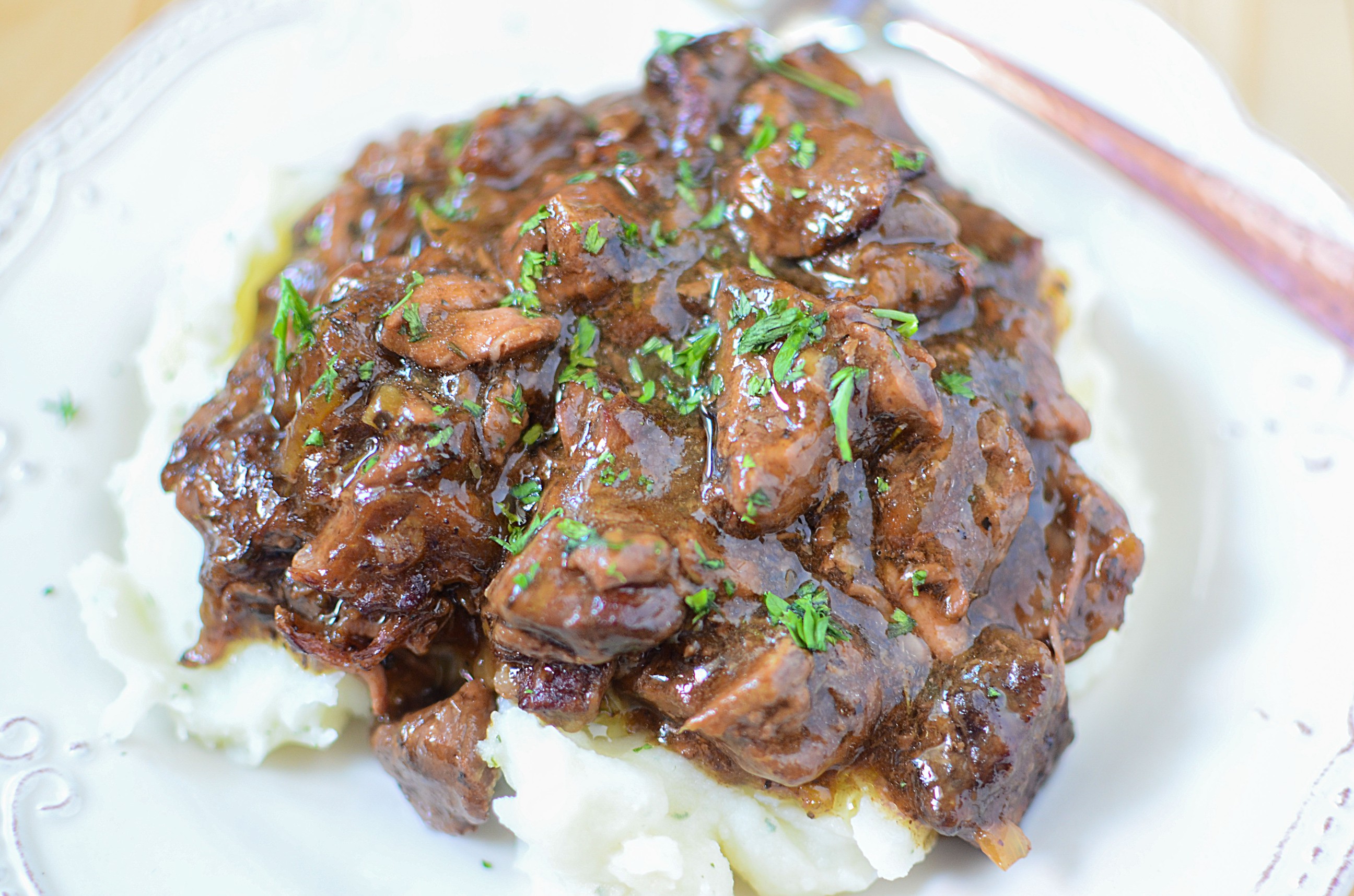 Slow Cooker Sirloin Beef Tips in Mushroom Gravy! RicknJude Copy Me That