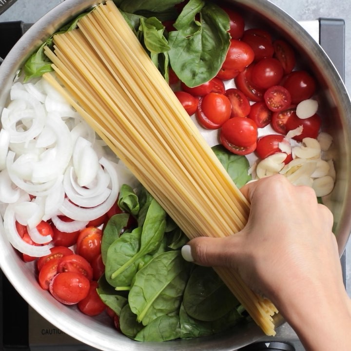 One Pan Pasta - FeelGoodFoodie