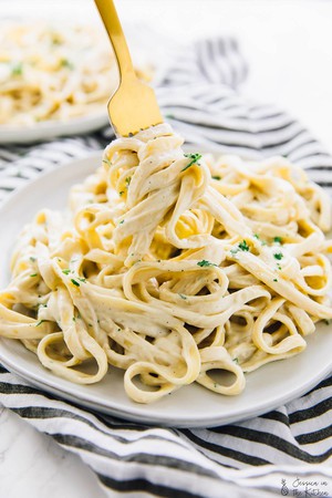 Vegan Garlic Alfredo Pasta | PAPATT | Copy Me That